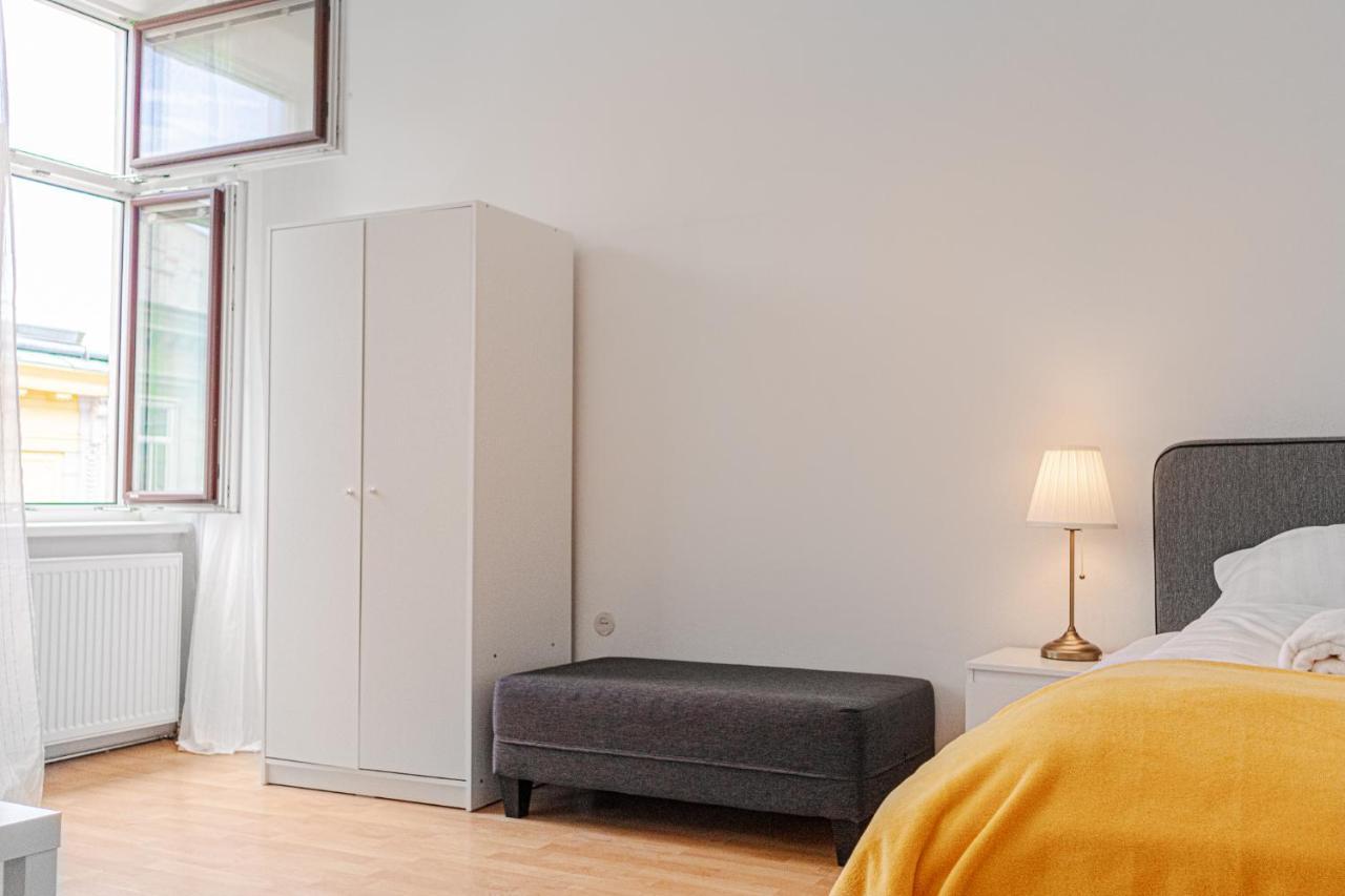 Pleasing 2Br Apt. Akh-Perfect For Groups Bécs Kültér fotó